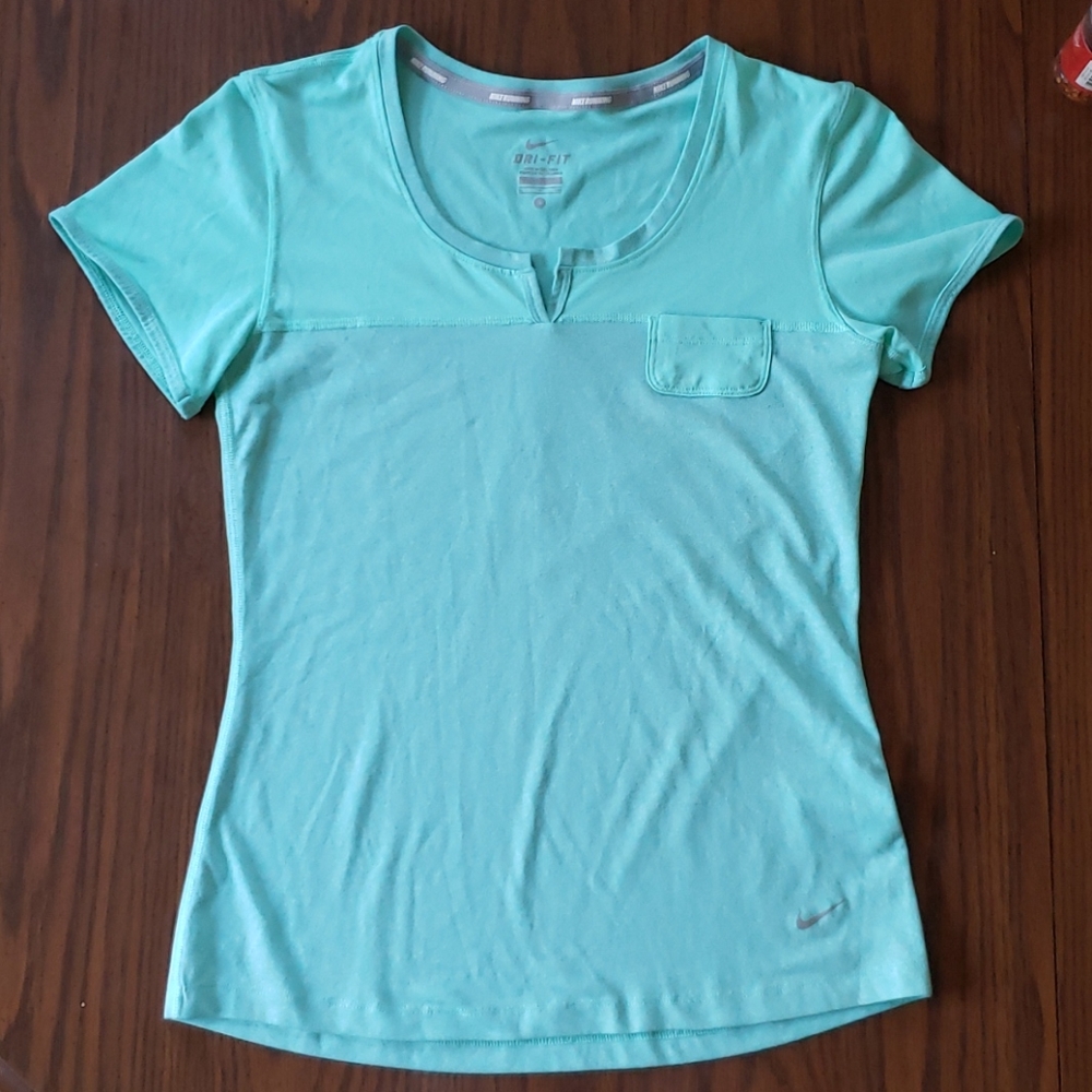❣️ 3/$25 Nike Women's Top